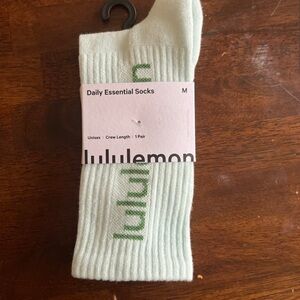 Lululemon athletica mint Daily Essential Socks